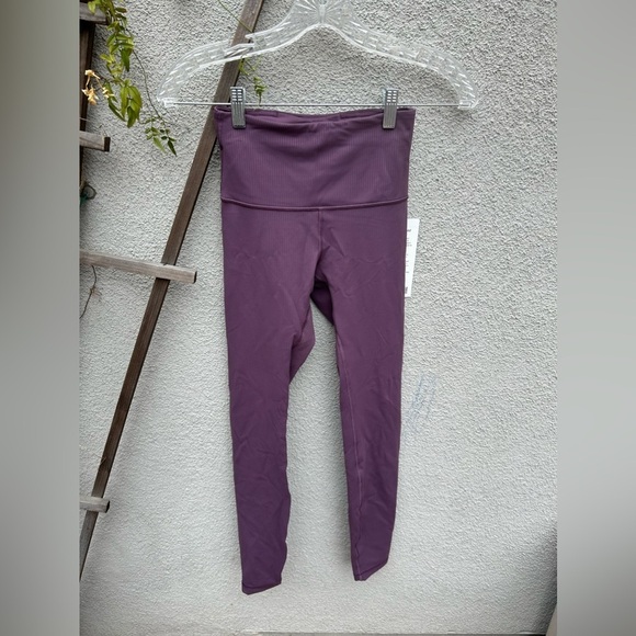 Lululemon Wunder Train High-Rise Ribbed Tight 28" size 2 NWT grape thistle - Picture 4 of 6